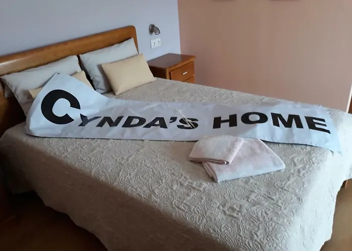 Cynda's Homestay *
